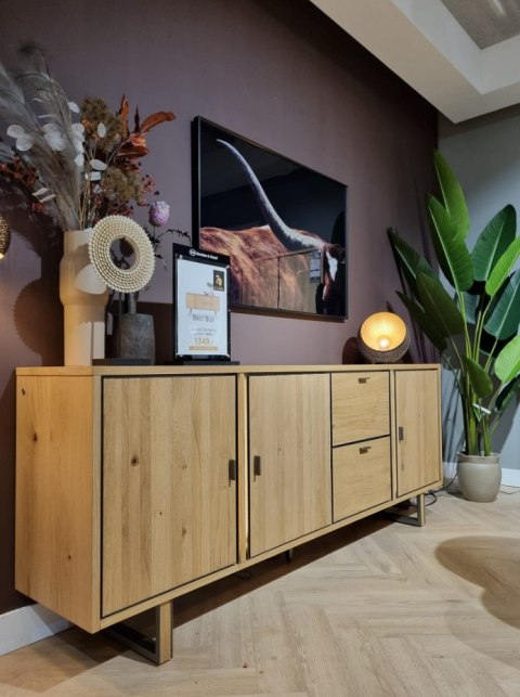 Komoda Shimanto 200 cm Bright Natural Oak Henders & Hazel Komoda Shimanto 200 cm Bright Natural Oak Henders & Hazel