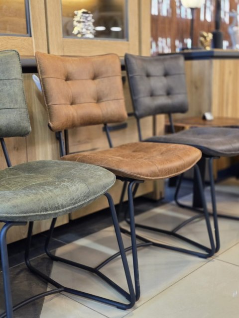 [na zamówienie] Krzesło Julien Henders& Hazel koniakowe