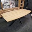 Nowoczesny stół w fornirze dębowym do jadalni FANEUR Xooon 210 x 105 cm z metalową podstawą typu pająk