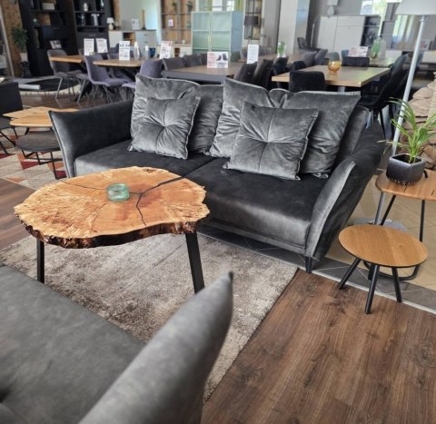 (R) Sofa trzyosobowa Hender& Hazel Albi od ręki (R) Sofa trzyosobowa Hender& Hazel Albi od ręki
