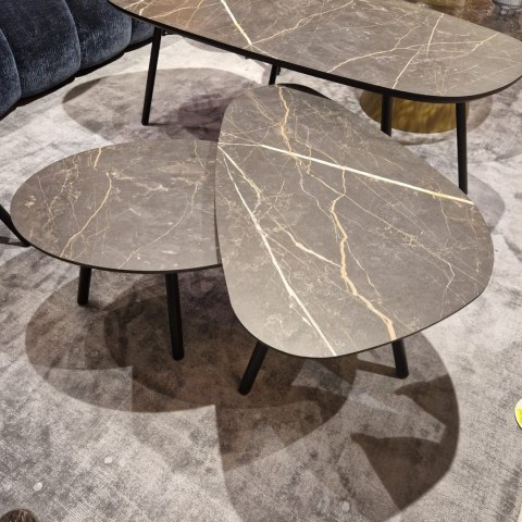 Zestaw trzech stolików kawowych Palazio - Blat Primo Laminato o wyglądzie marmuru Onyx Zestaw trzech stolików kawowych Palazio - Blat Primo Laminato o wyglądzie marmuru Onyx