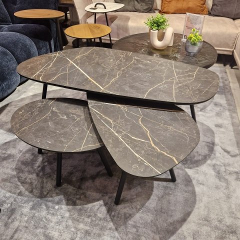 Zestaw trzech stolików kawowych Palazio - Blat Primo Laminato o wyglądzie marmuru Onyx Zestaw trzech stolików kawowych Palazio - Blat Primo Laminato o wyglądzie marmuru Onyx