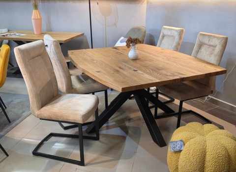 Stół Henders& Hazel Dublin 150 x 130 cm Stół Henders& Hazel Dublin 150 x 130 cm