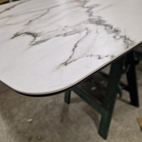 Defekt #1 Stół Henders& Hazel Vegas 170+ 60 x 100 cm ceramika na szkle hartowanym Defekt #1 Stół Henders& Hazel Vegas 170+ 60 x 100 cm ceramika na szkle hartowanym