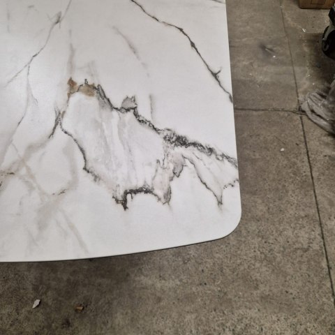 Defekt #1 Stół Henders& Hazel Vegas 170+ 60 x 100 cm ceramika na szkle hartowanym Defekt #1 Stół Henders& Hazel Vegas 170+ 60 x 100 cm ceramika na szkle hartowanym