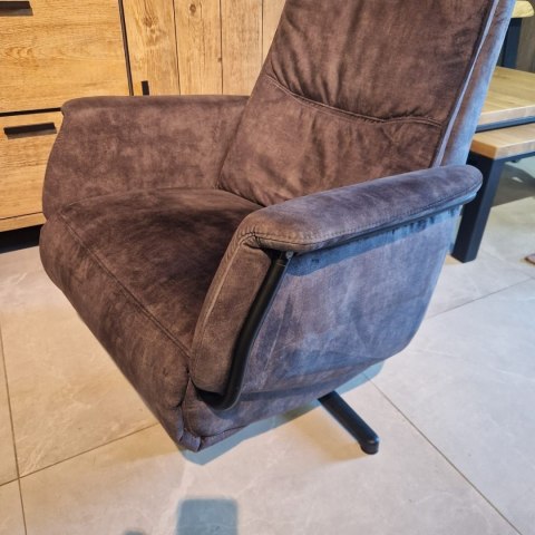 [K] Elektryczny Fotel Relaksacyjny Stelvio z 3 Silnikami w Aksamitnej Tapicerce Karese