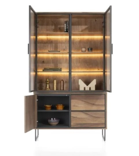 (K, defekt) Wysoka witryna industrialna TRAPANI 120x210 cm, fornir mango 'smoked', z oświetleniem LED.