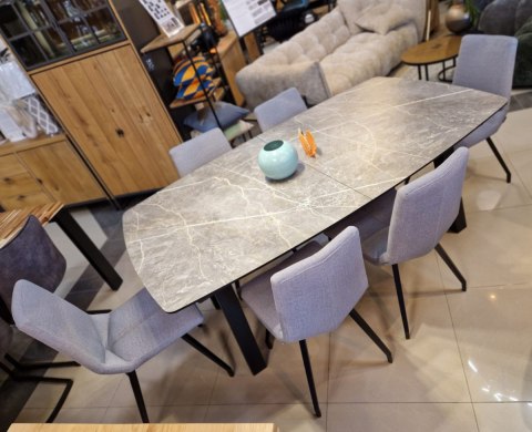 Krzesło do jadalni Xooon ARTELLA z personalizowaną tapicerką i podstawą Krzesło do jadalni Xooon ARTELLA z personalizowaną tapicerką i podstawą