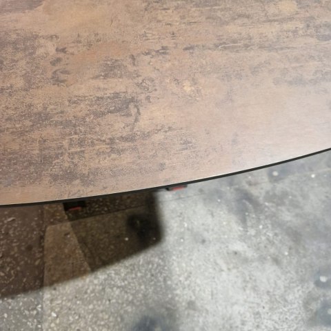 [M, od ręki DEFEKT#1] Największy stół rozkładany Pavalon 200-278x100 cm na centralnej nodze, blat Primo (HPL), kolor rdza, roest