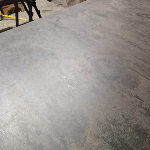 [M, od ręki DEFEKT#3] Największy stół rozkładany Pavalon 200-278x100 cm na centralnej nodze, blat Primo (HPL), kolor antracyt