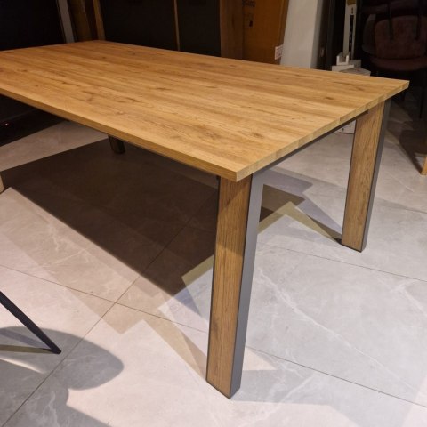 [M, od ręki] Henders & Hazel Stół do Jadalni Delmonte (230x100 cm, Primo Laminato, Oak Natural Vintage)