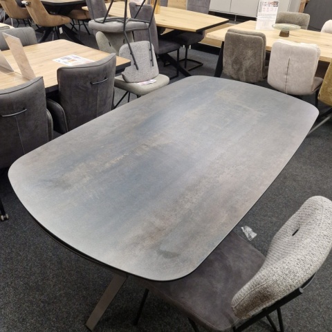 (T - od ręki DEFEKT) Stół Lazio Henders& Hazel 170 x 100 (+ 2 x 40 cm) ceramika