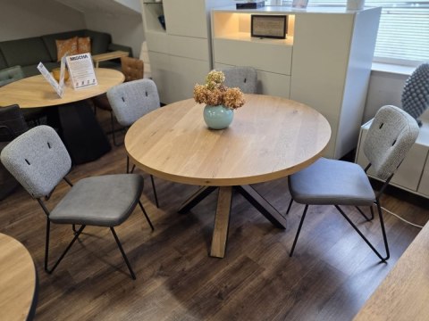 Krzesło do Jadalni JUNE (wybór tapicerki) Sprężyny Kieszeniowe (Pocket Springs), Nogi Metalowe Czarne - Henders & Hazel