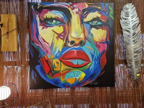 Obraz Akrylowy na Płótnie "Barwne Oblicze" – Ekspresyjny Portret 120x110 cm