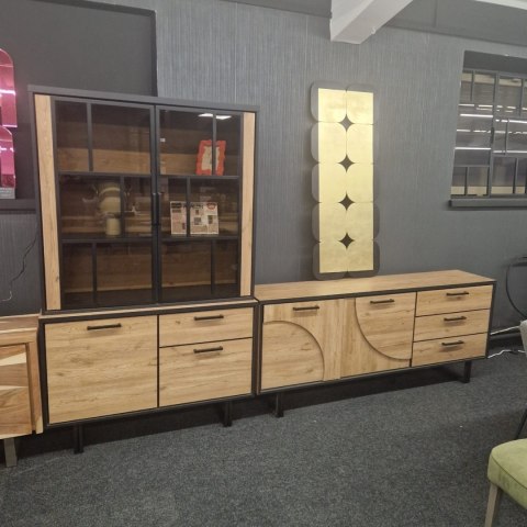 (T, defekt) Komoda H&H AVALON/ Avalox 200 cm natural LED VINTAGE OAK