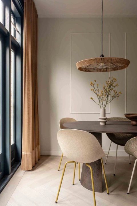 [M] Stół do jadalni TRENTON 240x110 cm, fornir dębowy, kolor Clay, organiczny kształt