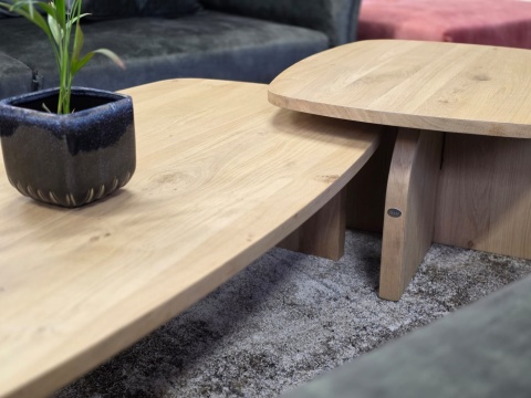 [Od ręki] Komplet stolików kawowych CASTELLO (Zestaw 2 szt.), fornir Dąb Piaskowy (Sand Oak), organiczny kształt