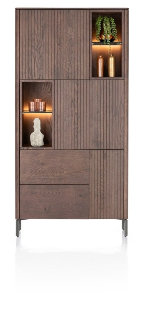 [na zamówienie] Wysoka Komoda / Regał Zamknięty TRENTON, 95x191 cm, Fornir Dębowy Kolor Clay, Lamele, LED - XOOON