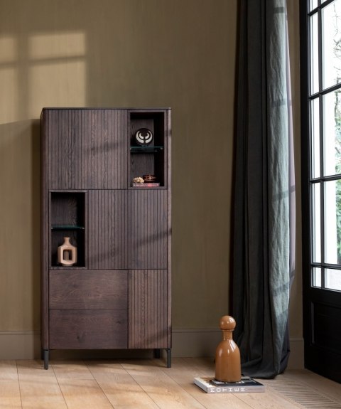 [na zamówienie] Wysoka Komoda / Regał Zamknięty TRENTON, 95x191 cm, Fornir Dębowy Kolor Clay, Lamele, LED - XOOON