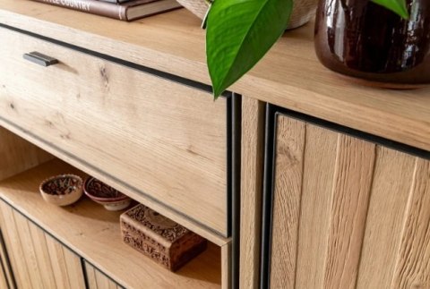 [K] Bufet/ wysoka komoda SHIMANTO 180 cm - Bright Natural Oak - Henders & Hazel