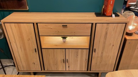 [K] Bufet/ wysoka komoda SHIMANTO 180 cm - Bright Natural Oak - Henders & Hazel