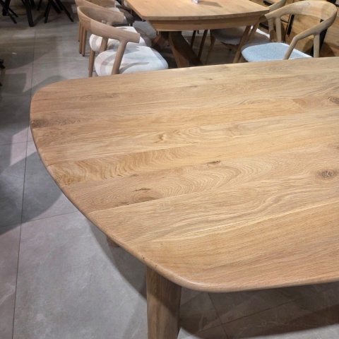 [K, od ręki] Stół Jadalniany AZULO 210 cm - Massief Eiken / Natural Sand