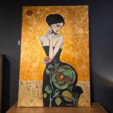 Obraz Ręcznie Malowany "Złoty Sen" - Elegancka Kobieta w Kwiatach [140x95]