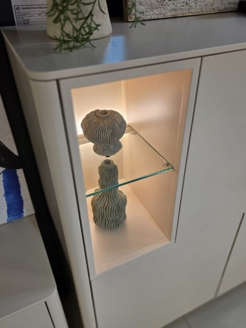 [R] Wysoka komoda Dressette Trentino 153 cm - Lakier Krem, LED, Push-to-Open