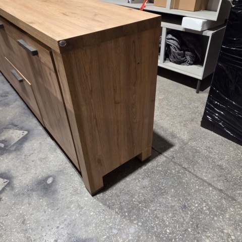 (M, defekt) Komoda Delmonte 230 cm Henders& Hazel