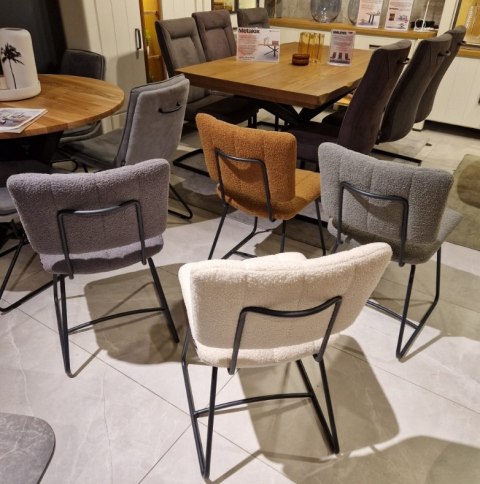 [R, od ręki] Krzesło Marcel Henders& Hazel białe