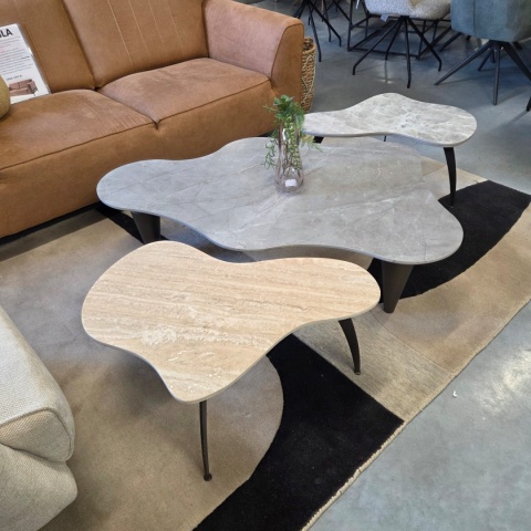 Designerski Stolik Kawowy NIDUM 75 cm - COCO maison | Organiczny Blat HPL Jasny Marmur, Czarna Metalowa Podstawa