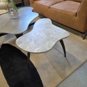 Designerski Stolik Kawowy NIDUM 75 cm - COCO maison | Organiczny Blat HPL Jasny Marmur, Czarna Metalowa Podstawa