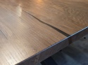 [OD RĘKI] Stół Jadalniany MASIV 220 x 110 cm – Blat 5 cm z Litego Dębu (Żywa Krawędź / Przyciemniana Żywica)