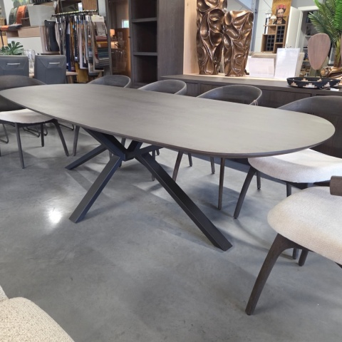 Owalny Stół Jadalniany CALETTA 270 x 110 cm – Blat z Forniru Dębowego w Kolorze Bazaltowym – Metalowa Noga Centralna Antracyt