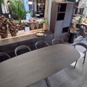 Owalny Stół Jadalniany CALETTA 270 x 110 cm – Blat z Forniru Dębowego w Kolorze Bazaltowym – Metalowa Noga Centralna Antracyt