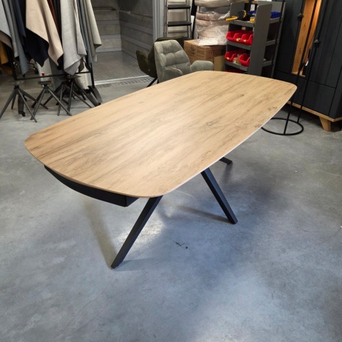 [fabrycznie nowy] Ekskluzywny Rozkładany Stół Ceramiczny LATTINA 200-300 cm – Blat Ceramic Oak Natural – Czarne Metalowe Nogi