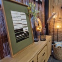 Elegancka Komoda / Sideboard NYSTEAD 180 cm - Fornir Dębowy Dune Natural, Oświetlenie LED, Lakier Platynowy, Soft-Closing
