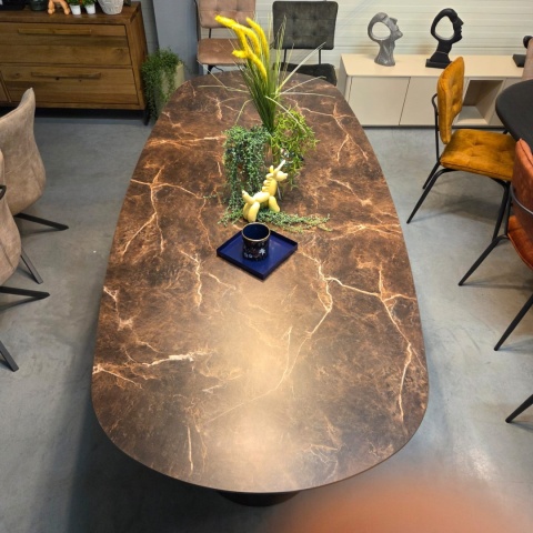 [od ręki] Owalny stół jadalniany Caletta 240 x 105 cm - Marble Brown HPL, nogi Trenton
