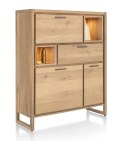 Wysoka Komoda / Kredens NYSTEAD 125 cm - Naturalny Fornir Dębowy z Podświetleniem LED