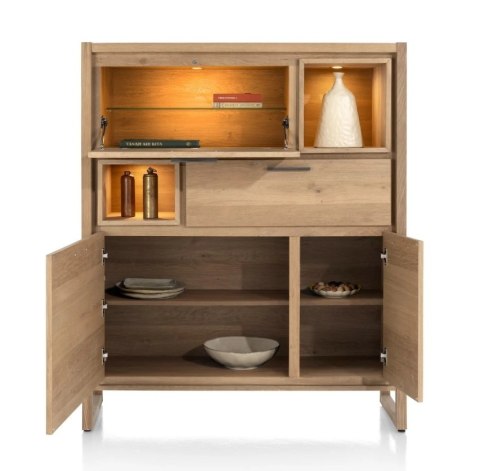 Wysoka Komoda / Kredens NYSTEAD 125 cm - Naturalny Fornir Dębowy z Podświetleniem LED