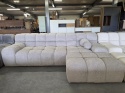 Narożnik w kształcie litery L BOCCA LOUNGE (265 x 162 cm, prawy) – puszysta tkanina bouclé toffee, pikowany