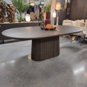 [od ręki] Stół jadalniany z litego dębu RAVELLO 210 x 120 cm – kolor Basalt, powłoka Platinumlak | Henders& Hazel