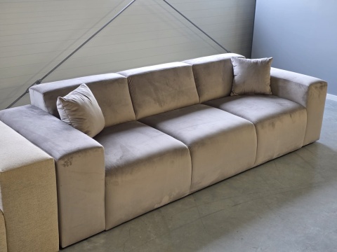 Sofa 4-osobowa MILANO LOUNGE (251 cm) – welur ciemny beż, niski profil