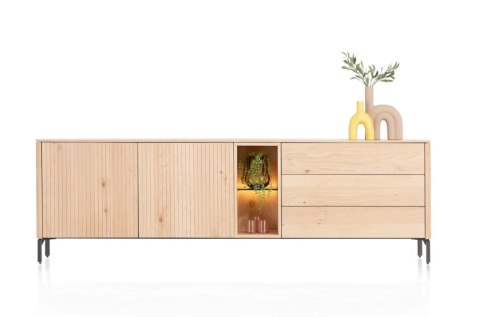 [na zamówienie] Komoda TRENTON 240 cm z naturalnego forniru dębowego, metalowa podstawa, 2 drzwi, 3 szuflady, 2 nisze LED