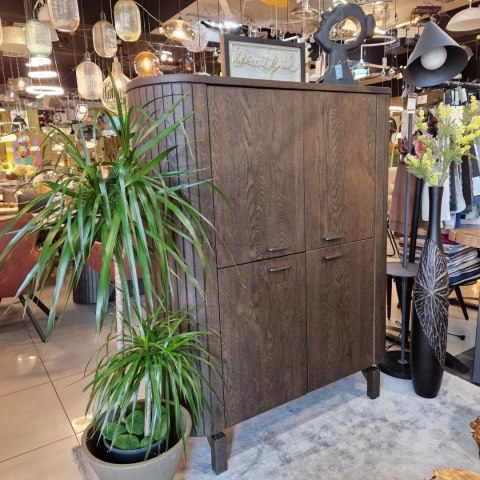 [od ręki] Komoda wysoka / Highboard 125 cm HENDERS & HAZEL RAVELLO - fornir dębowy, kolor Basalt, zintegrowane lamele