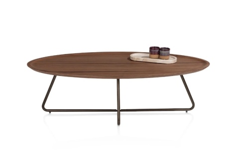 [defekt] Stolik kawowy prostokątny BRIANZA 130 × 65 cm Xooon – fornir orzechowy, metalowy stelaż Steelbrown