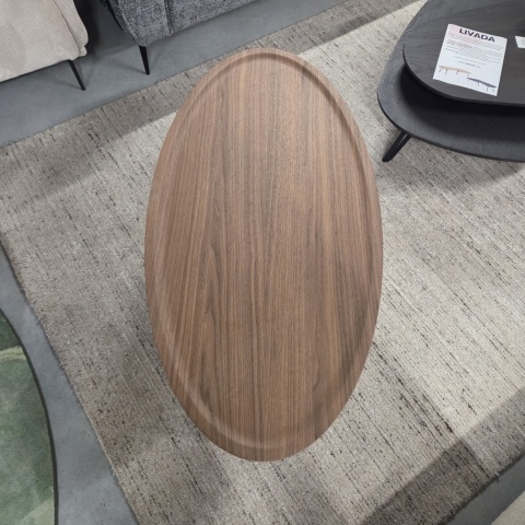 [defekt] Stolik kawowy prostokątny BRIANZA 130 × 65 cm Xooon – fornir orzechowy, metalowy stelaż Steelbrown
