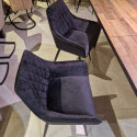 Krzesło tapicerowane czarne Carbo Soft Velvet